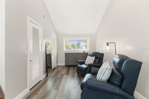 4009 Priory Circle Tampa FL 33618