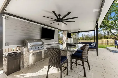 4009 Priory Circle Tampa FL 33618