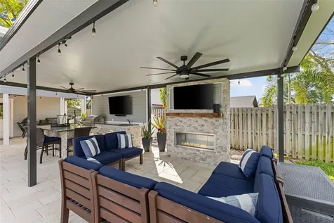 4009 Priory Circle Tampa FL 33618