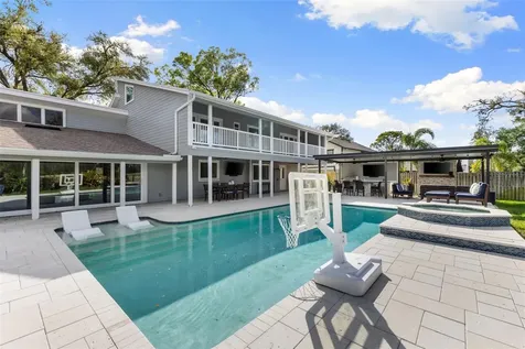 4009 Priory Circle Tampa FL 33618