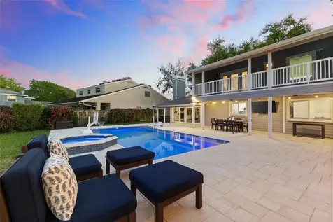 4009 Priory Circle Tampa FL 33618