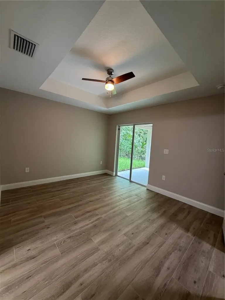 1438 Lake Harney Geneva FL 32732