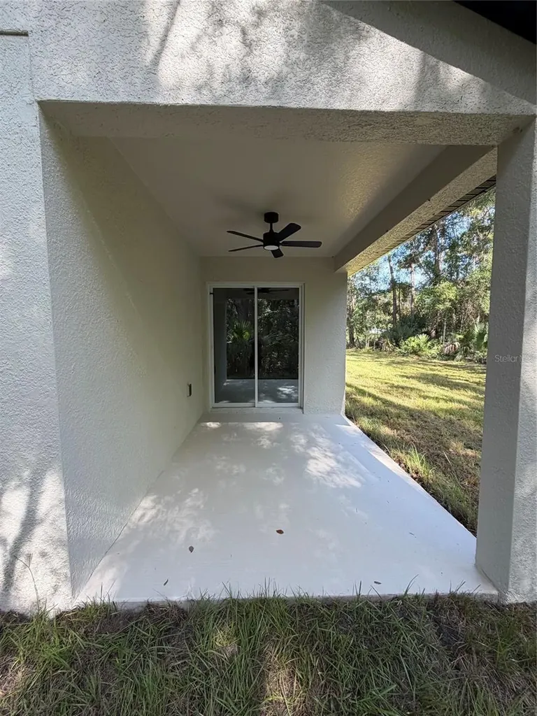 1438 Lake Harney Geneva FL 32732