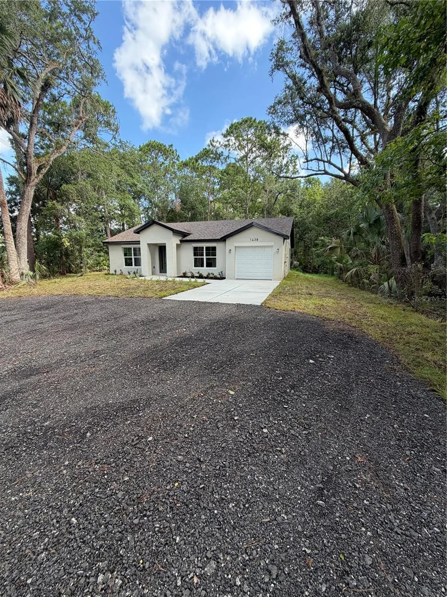 1438 Lake Harney Geneva FL 32732