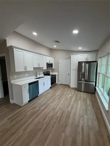 1438 Lake Harney Geneva FL 32732
