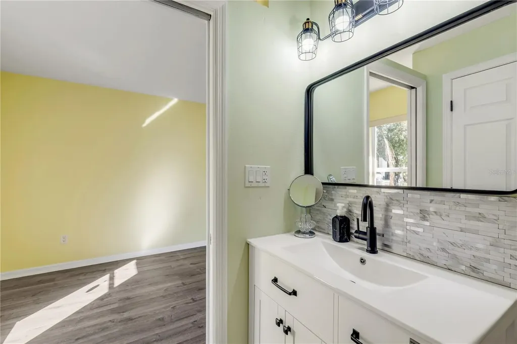 2530 Tamarind Drive Edgewater FL 32141