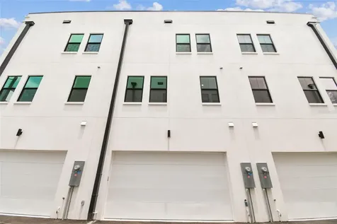 1218 E Kay Street Tampa FL 33602