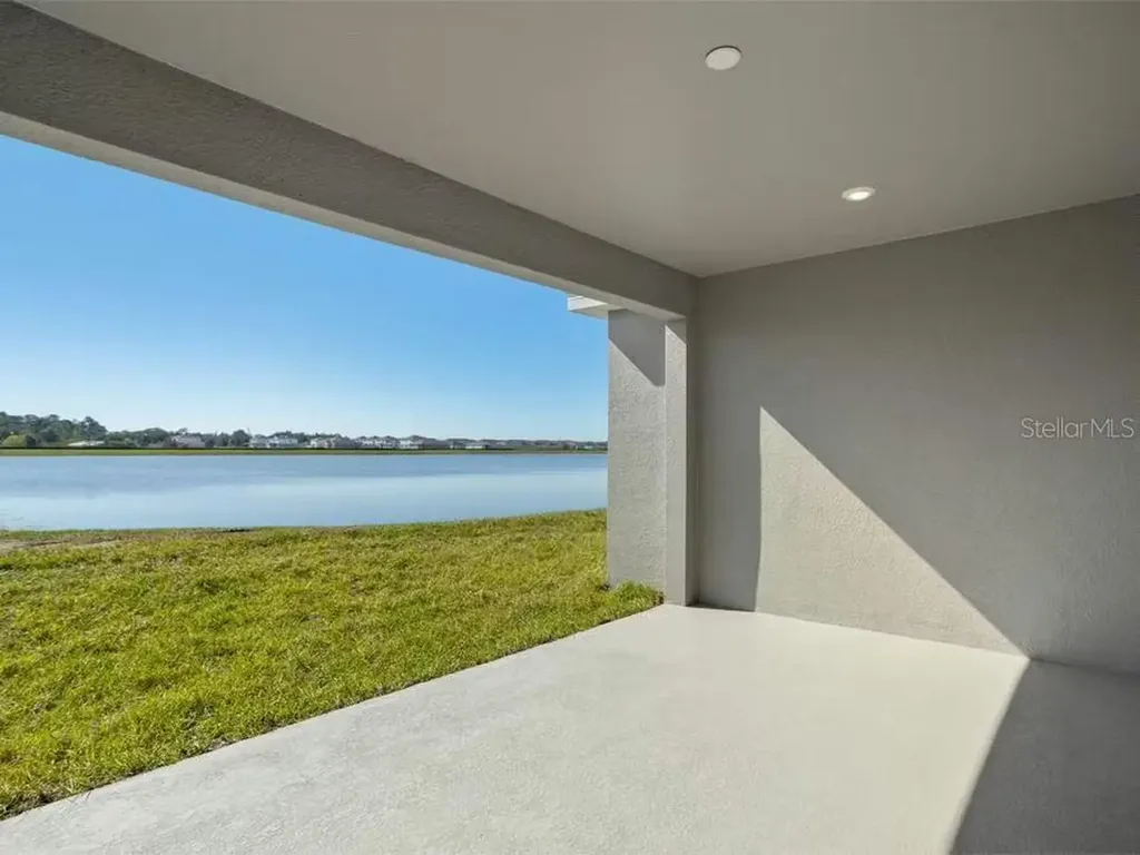 8679 Wildflower Field Lane Wildwood FL 34785