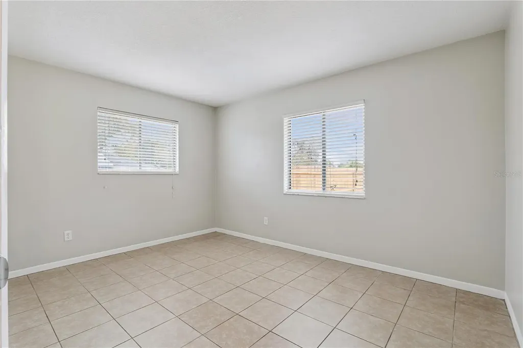 1743 E Chapel Drive Deltona FL 32725