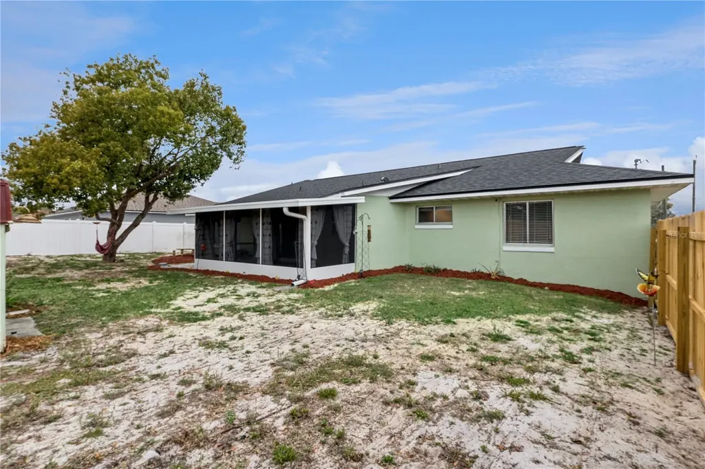 1743 E Chapel Drive Deltona FL 32725