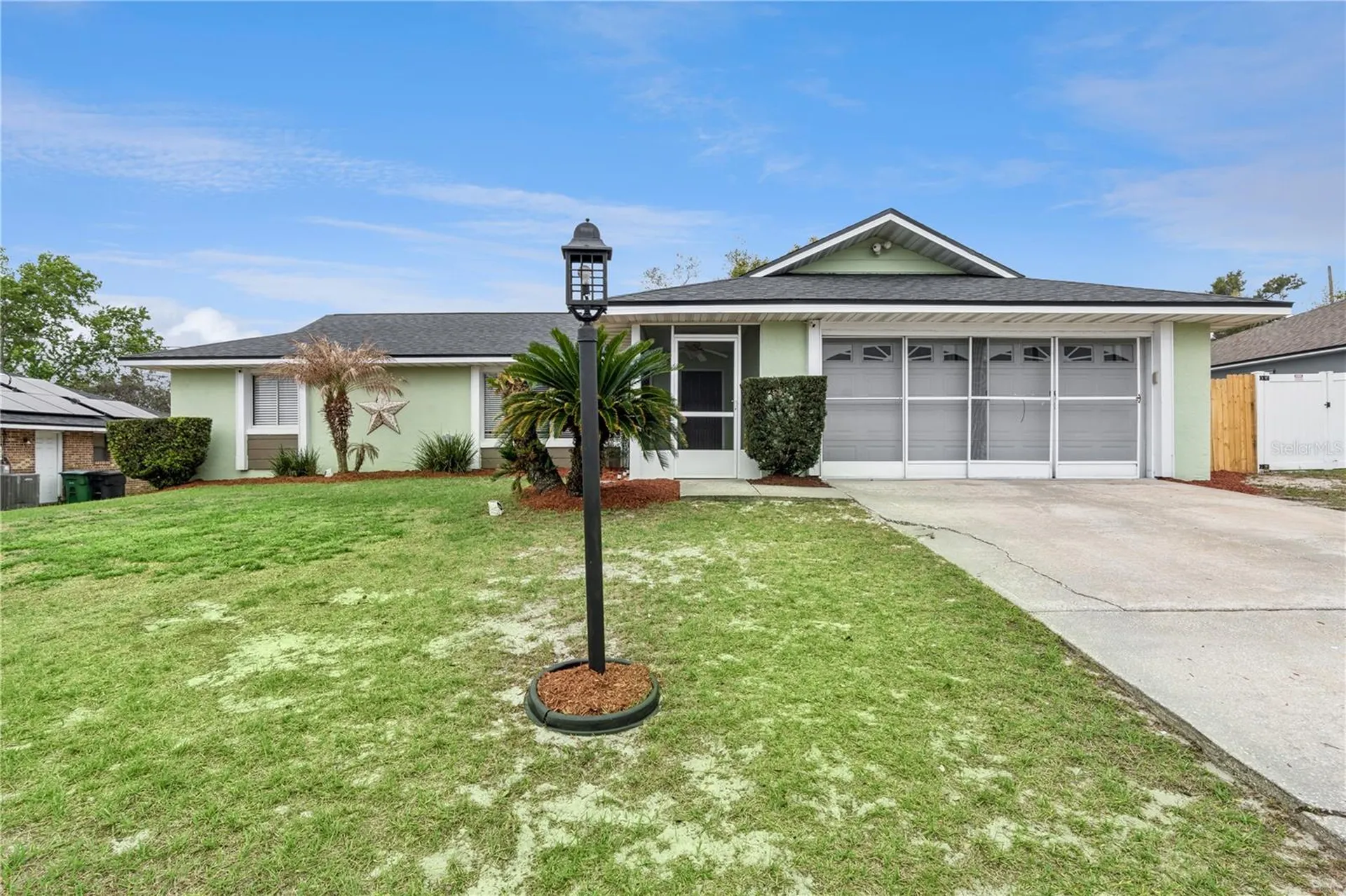 1743 E Chapel Drive Deltona FL 32725