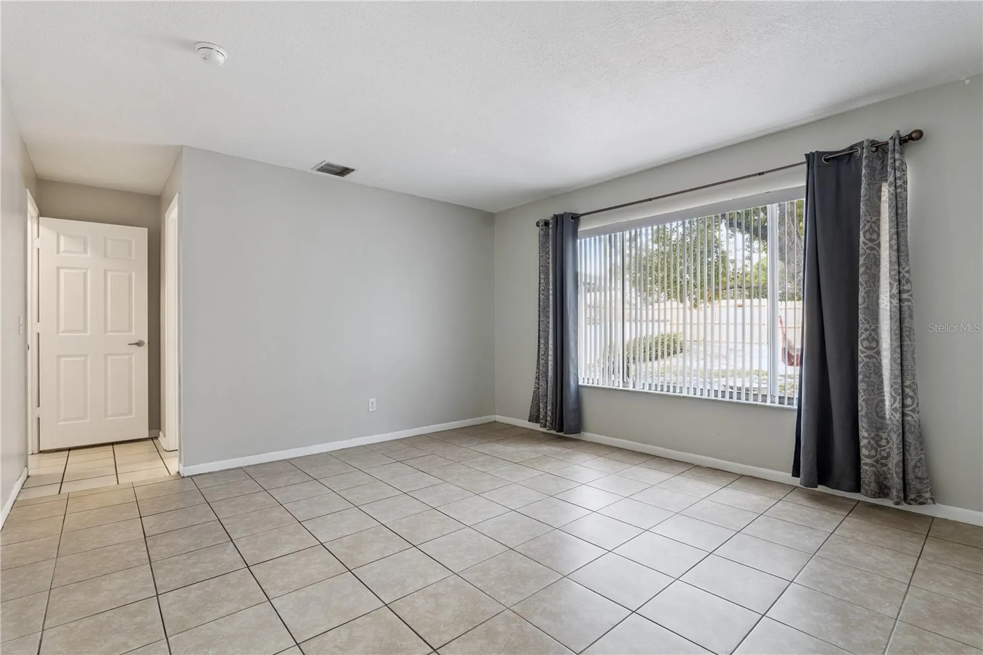 1743 E Chapel Drive Deltona FL 32725