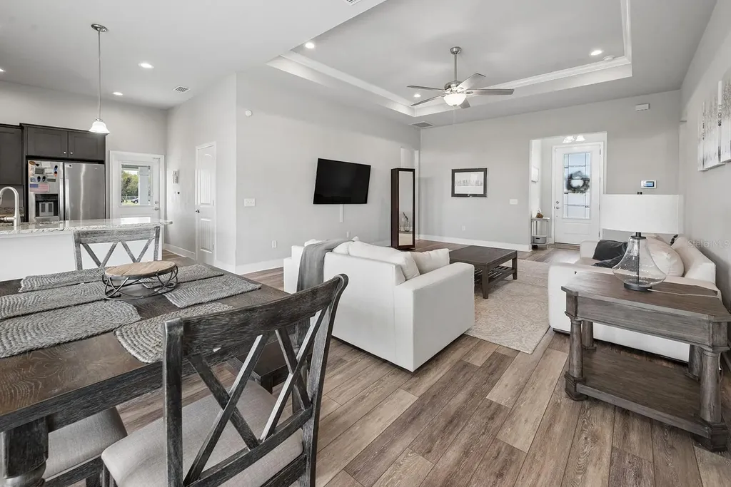 6095 SW 82nd Place Trenton FL 32693
