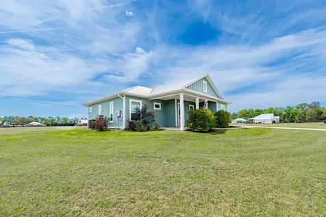 6095 SW 82nd Place Trenton FL 32693