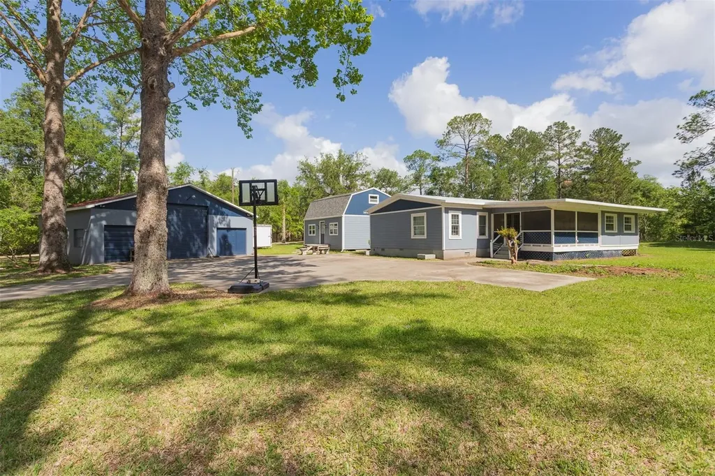 6965 NE 137th Place Citra FL 32113