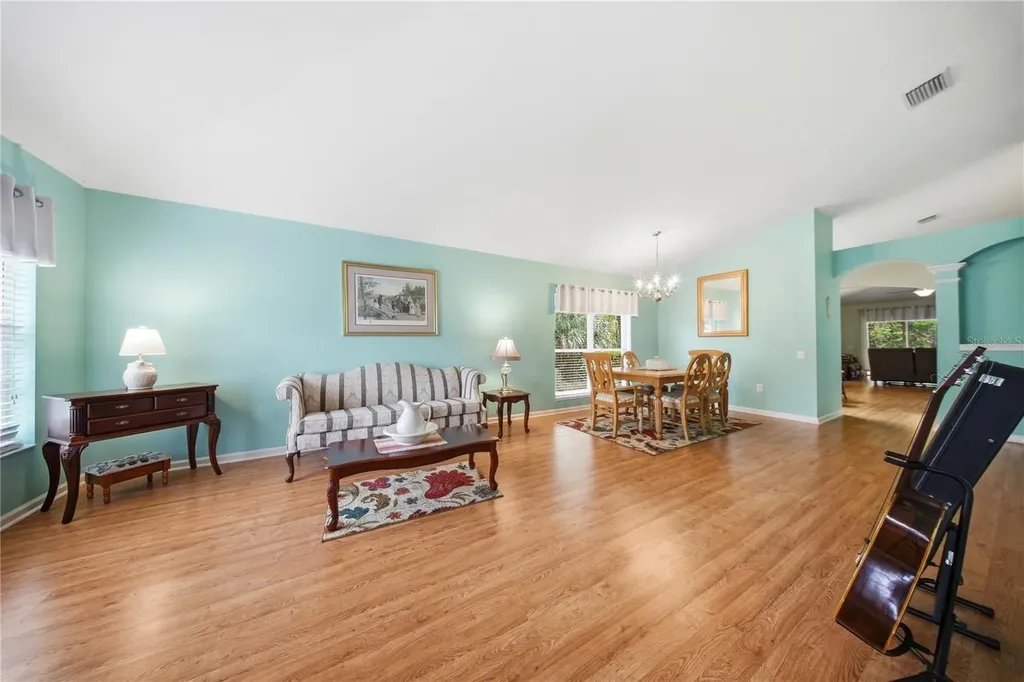 5856 Count Turf Lane Wesley Chapel FL 33544