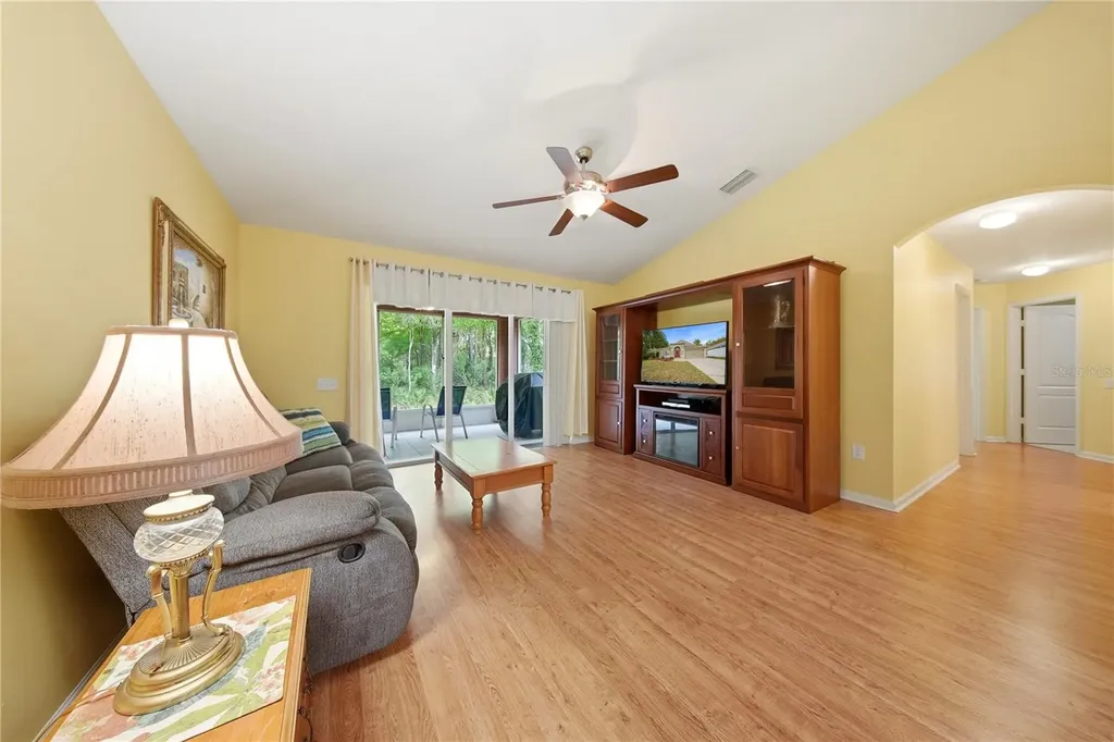 5856 Count Turf Lane Wesley Chapel FL 33544