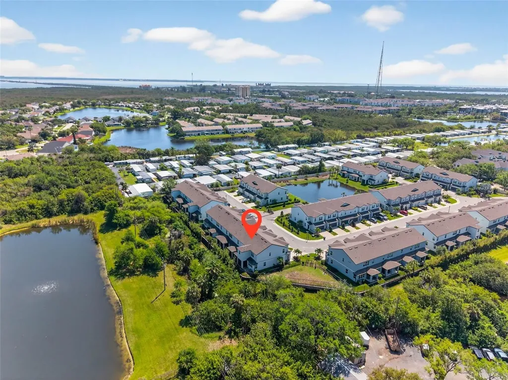 339 Sandbar Avenue NE St Petersburg FL 33716