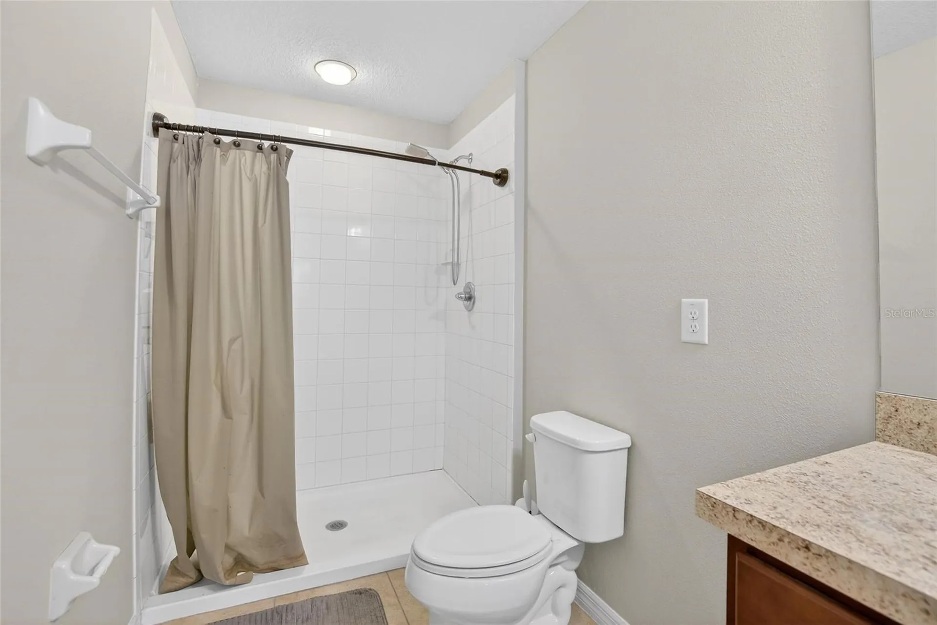 11932 Grand Kempston Drive Gibsonton FL 33534
