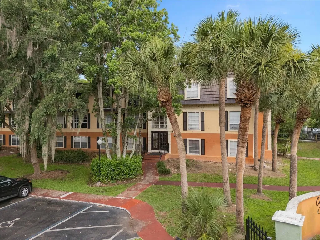 4190 Versailles Drive Orlando FL 32808