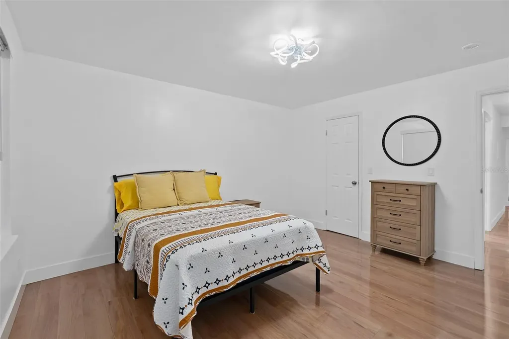 4190 Versailles Drive Orlando FL 32808