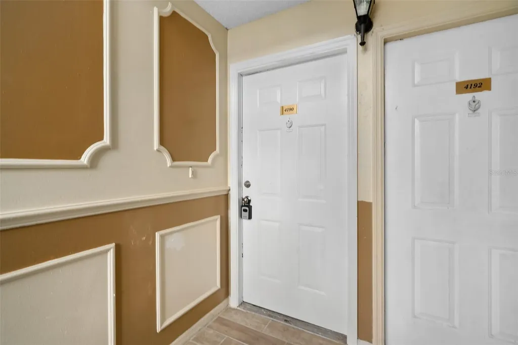 4190 Versailles Drive Orlando FL 32808