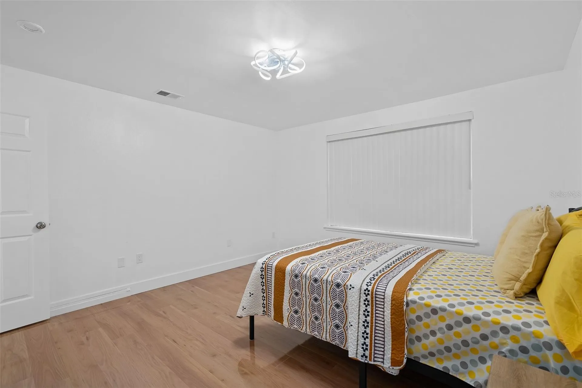 4190 Versailles Drive Orlando FL 32808