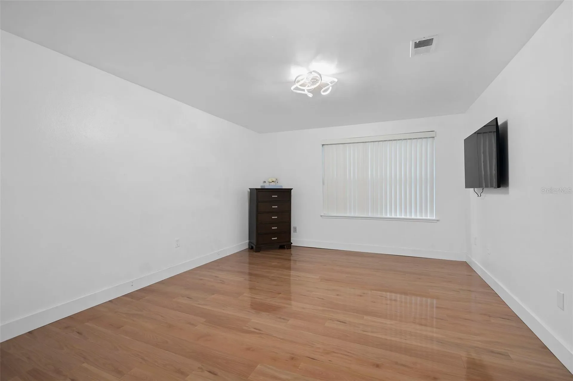 4190 Versailles Drive Orlando FL 32808