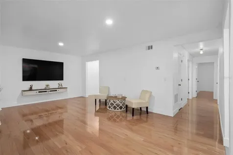4190 Versailles Drive Orlando FL 32808