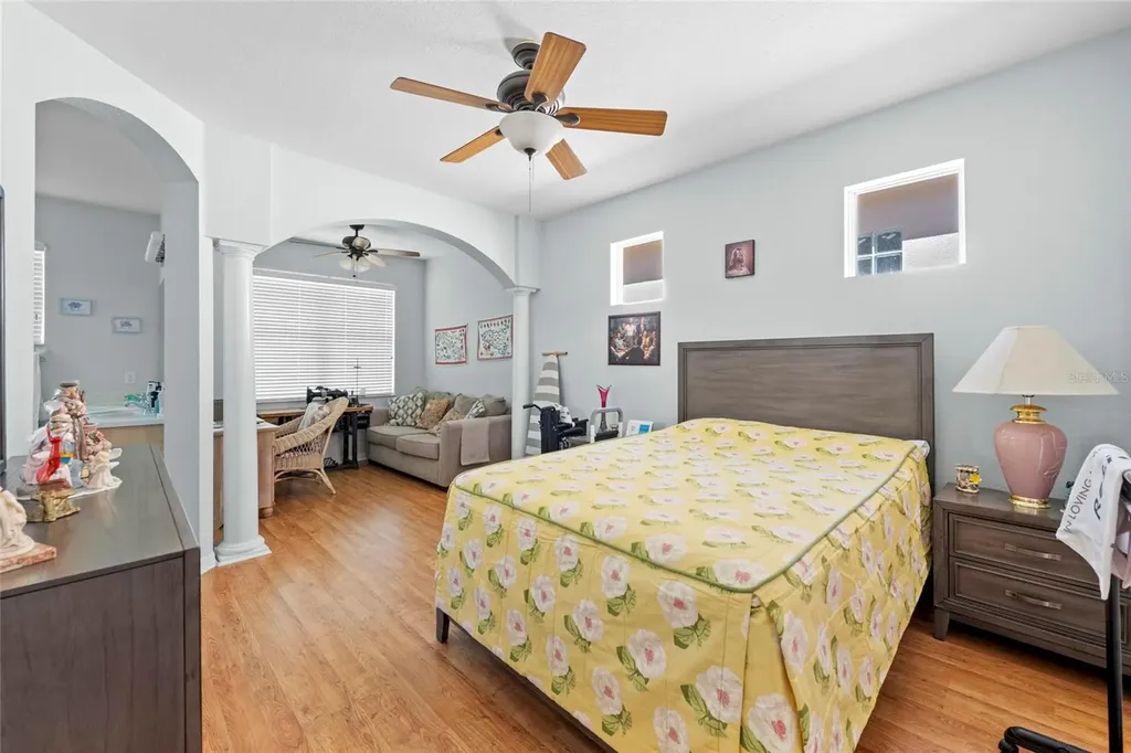 7708 32nd Street E Sarasota FL 34243