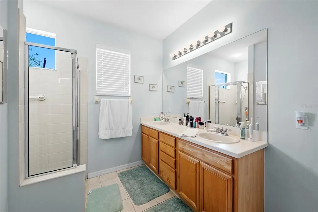 7708 32nd Street E Sarasota FL 34243
