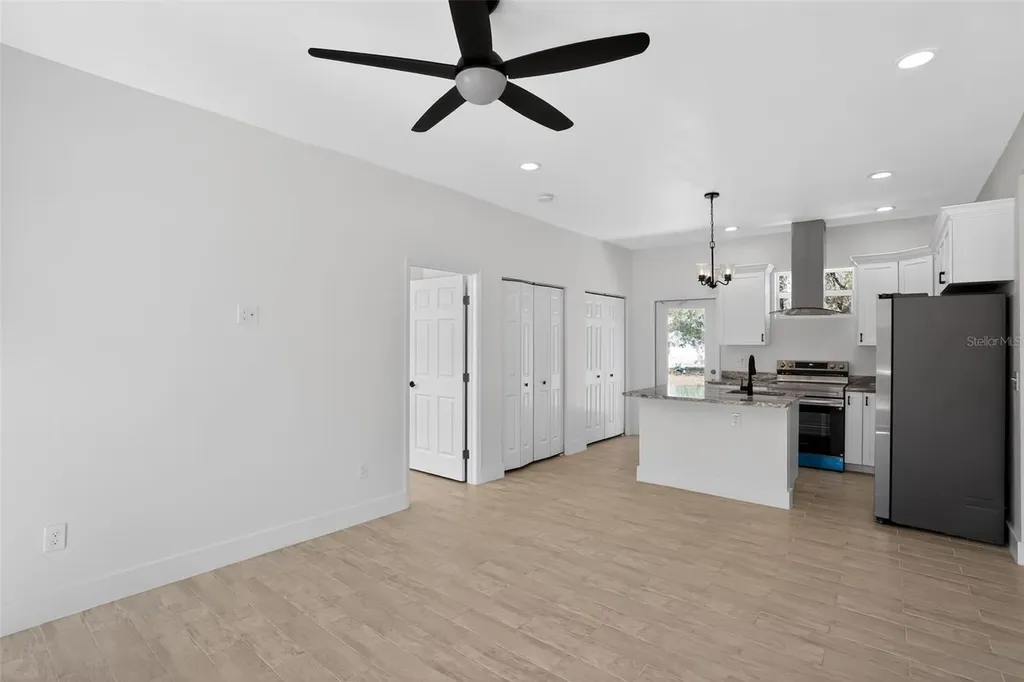 2906 52nd Street W Lehigh Acres FL 33971
