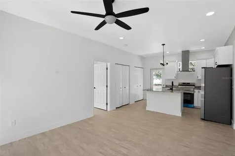2906 52nd Street W Lehigh Acres FL 33971