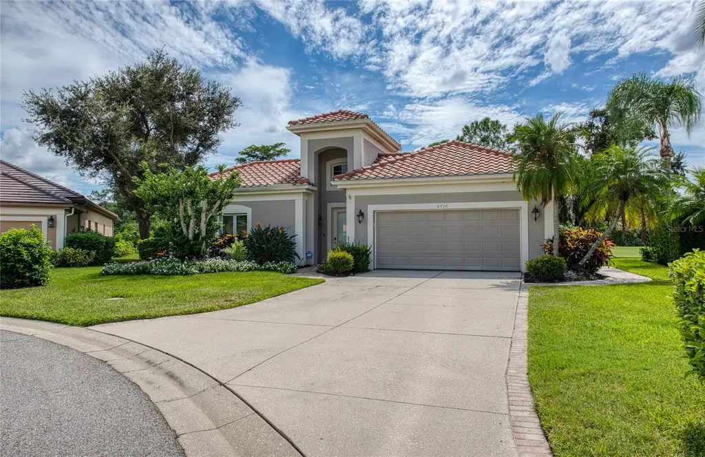 8736 54th Avenue E Bradenton FL 34211