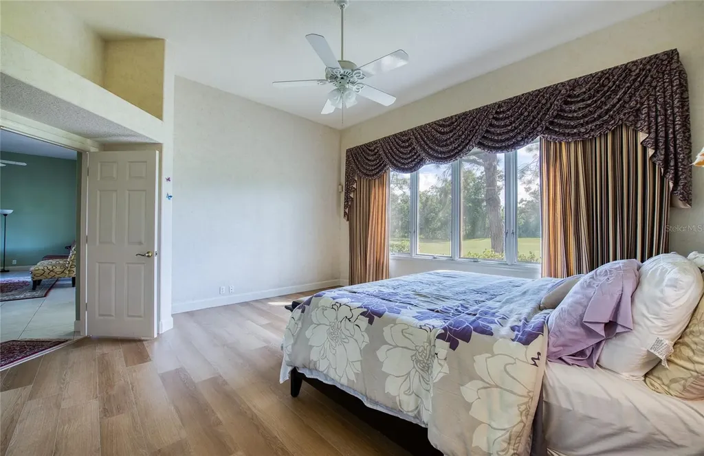 8736 54th Avenue E Bradenton FL 34211
