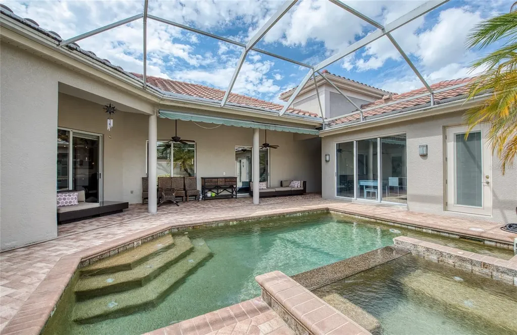 8736 54th Avenue E Bradenton FL 34211