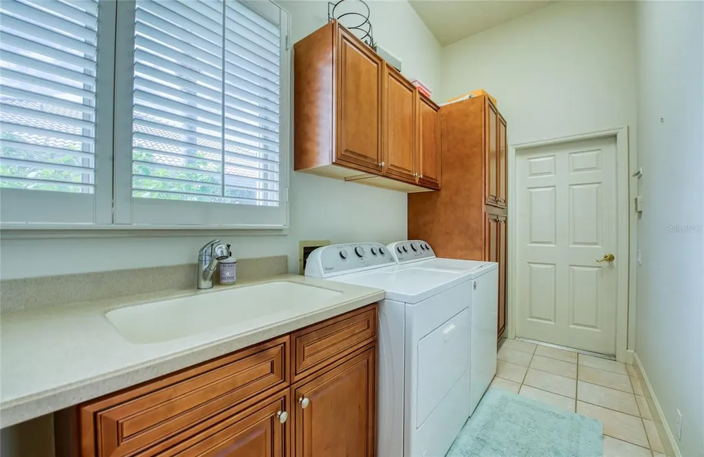 8736 54th Avenue E Bradenton FL 34211