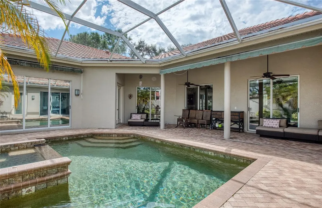 8736 54th Avenue E Bradenton FL 34211