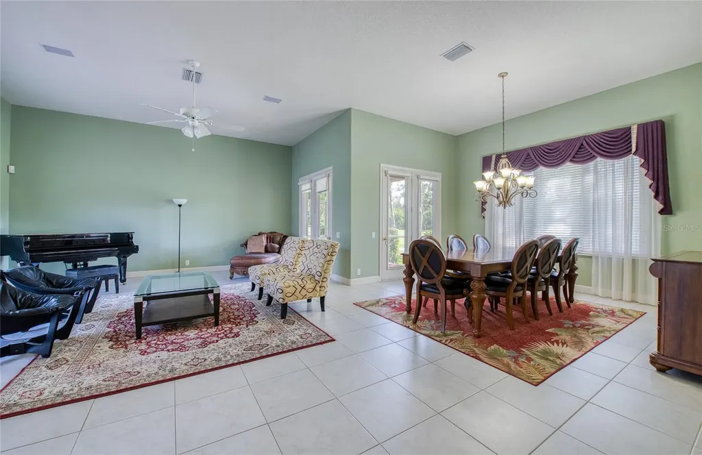 8736 54th Avenue E Bradenton FL 34211