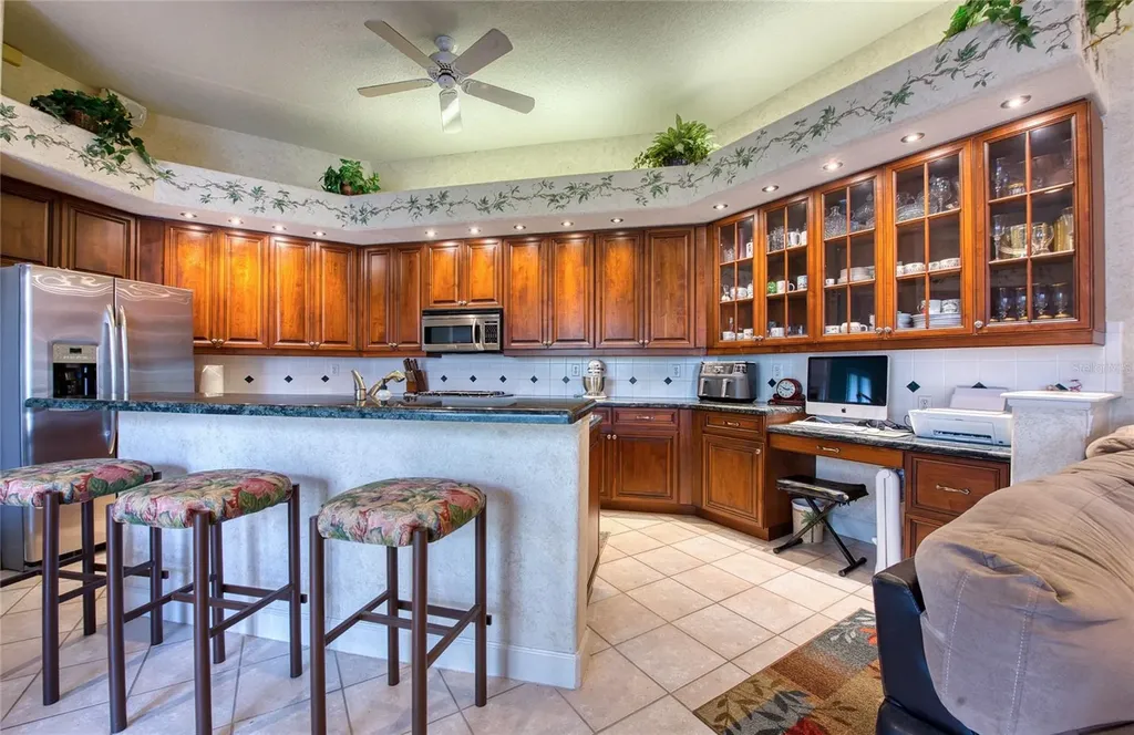 8736 54th Avenue E Bradenton FL 34211