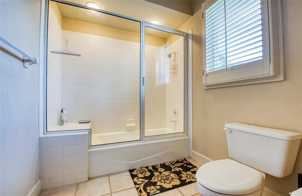 8736 54th Avenue E Bradenton FL 34211