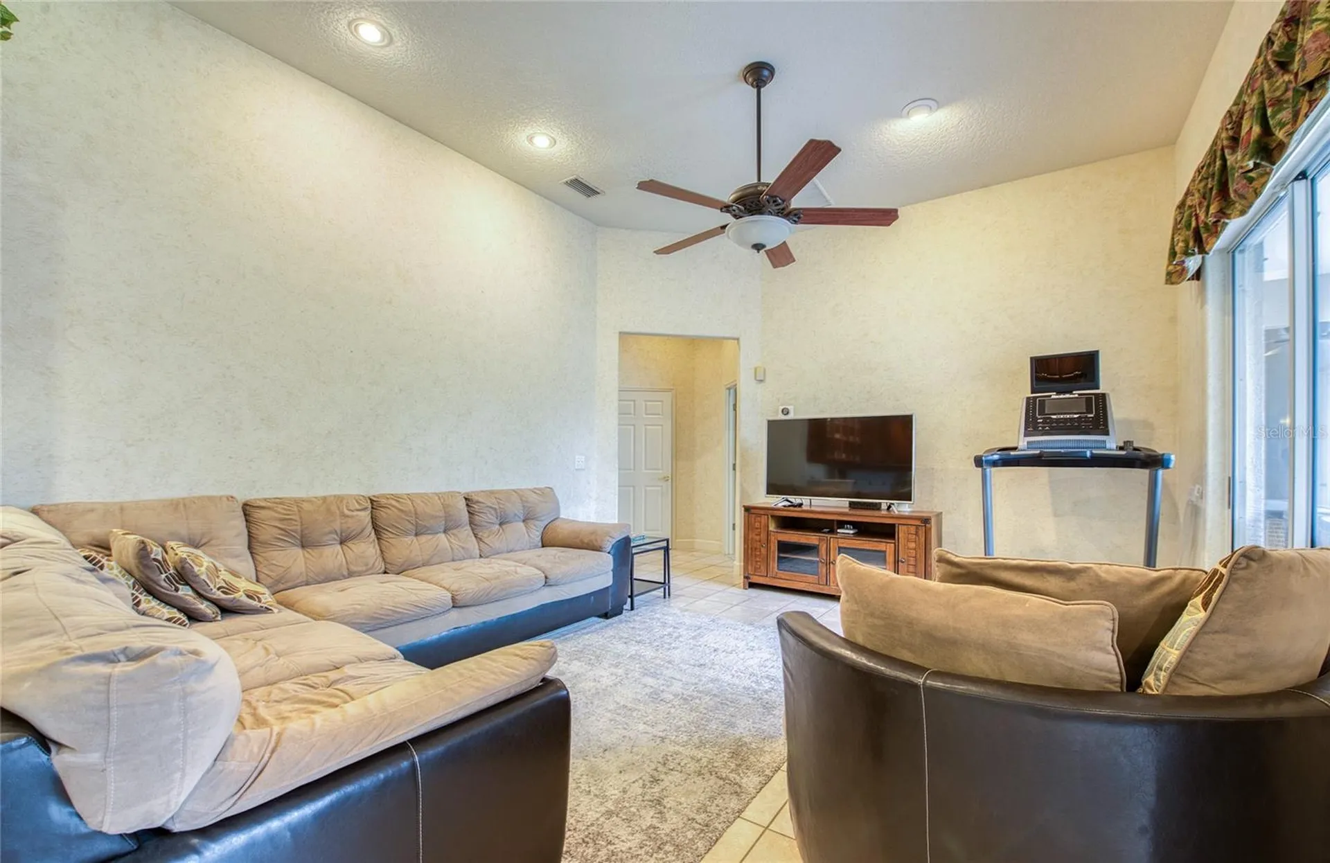 8736 54th Avenue E Bradenton FL 34211