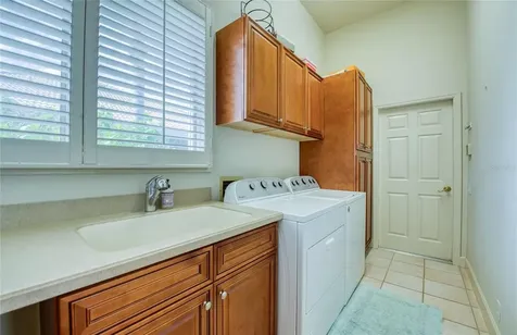 8736 54th Avenue E Bradenton FL 34211