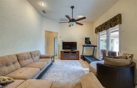 8736 54th Avenue E Bradenton FL 34211