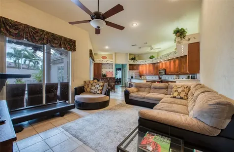 8736 54th Avenue E Bradenton FL 34211