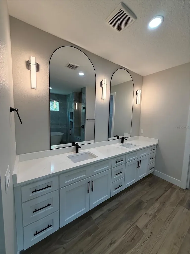 1602 Lake Harney Geneva FL 32732