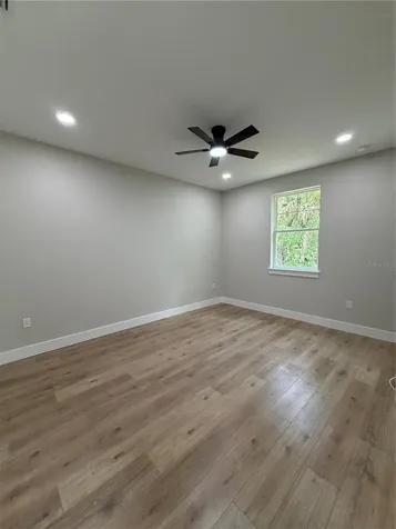 1602 Lake Harney Geneva FL 32732