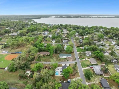 1450 Hilltop Drive Mount Dora FL 32757