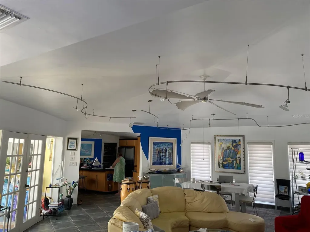 16007 Gulf Boulevard Redington Beach FL 33708