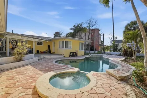 16007 Gulf Boulevard Redington Beach FL 33708